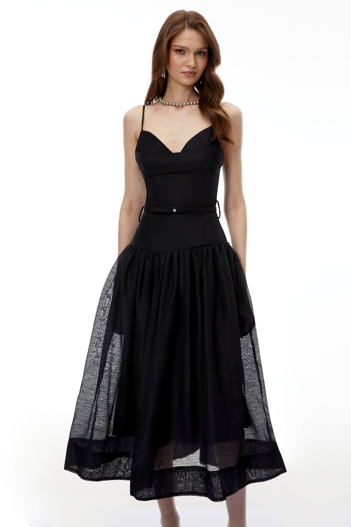 Circe Black Sweetheart Neckline Flared Midi Dress