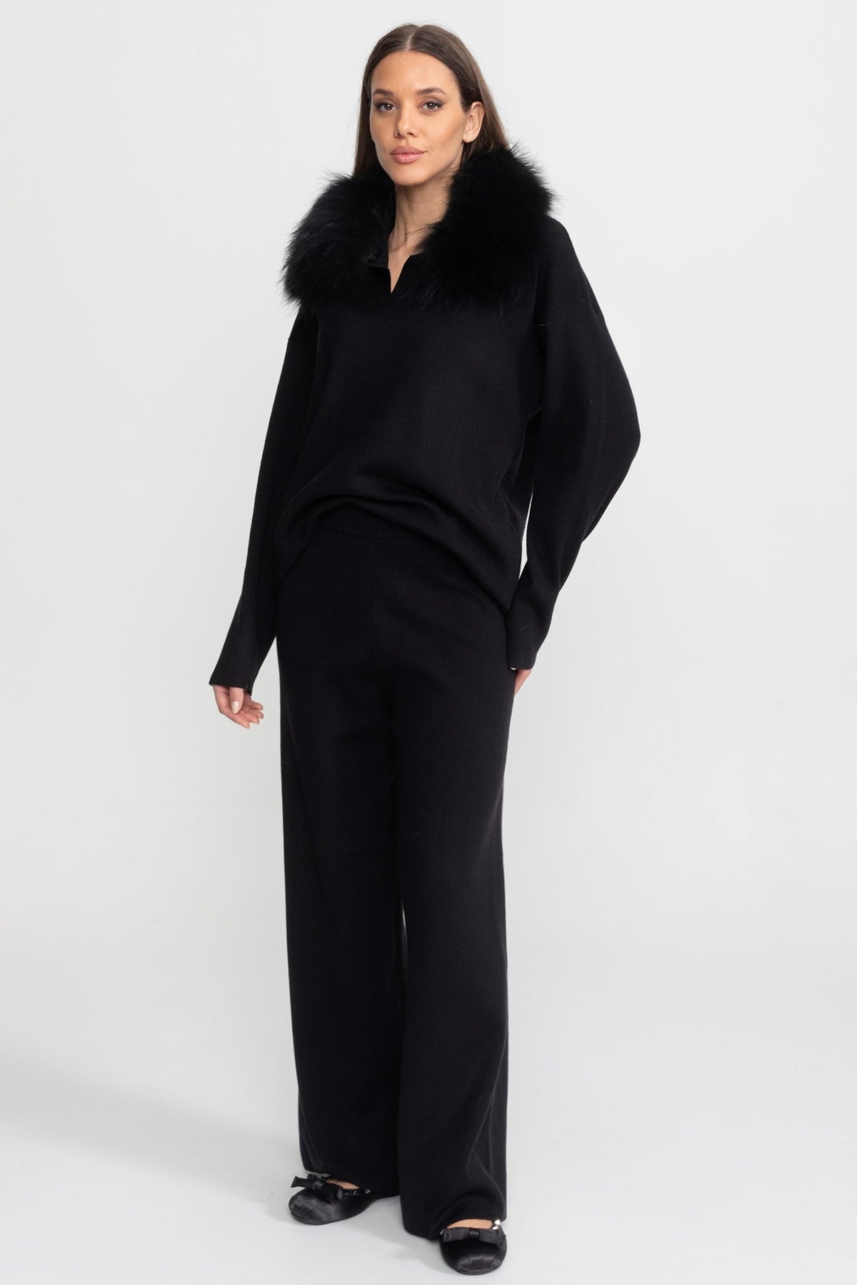 Knit Lounge Co-Ord Set with Fox Fur Collar – Black