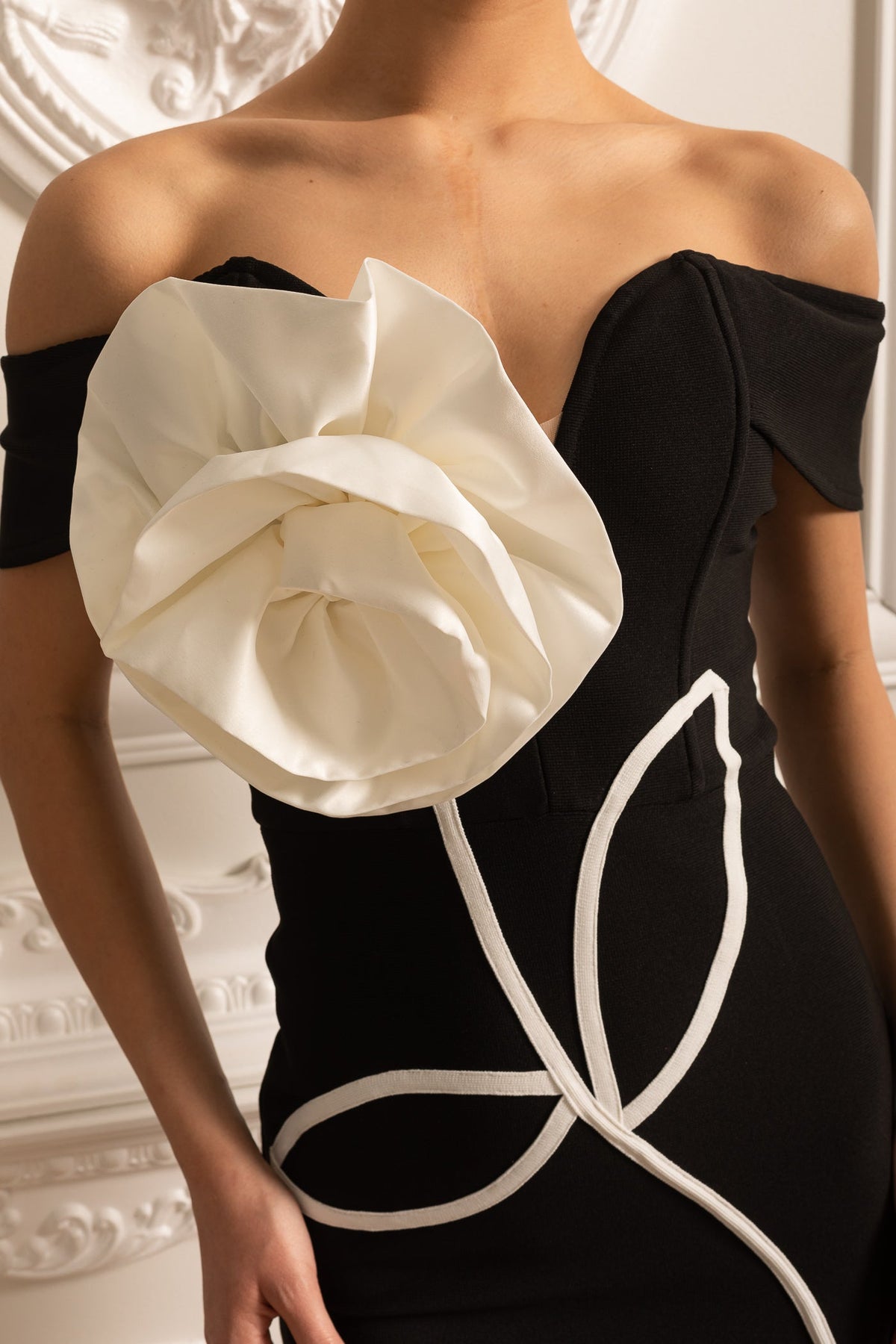 Off Shoulder Mini Dress With Large White Flower Applique - Black