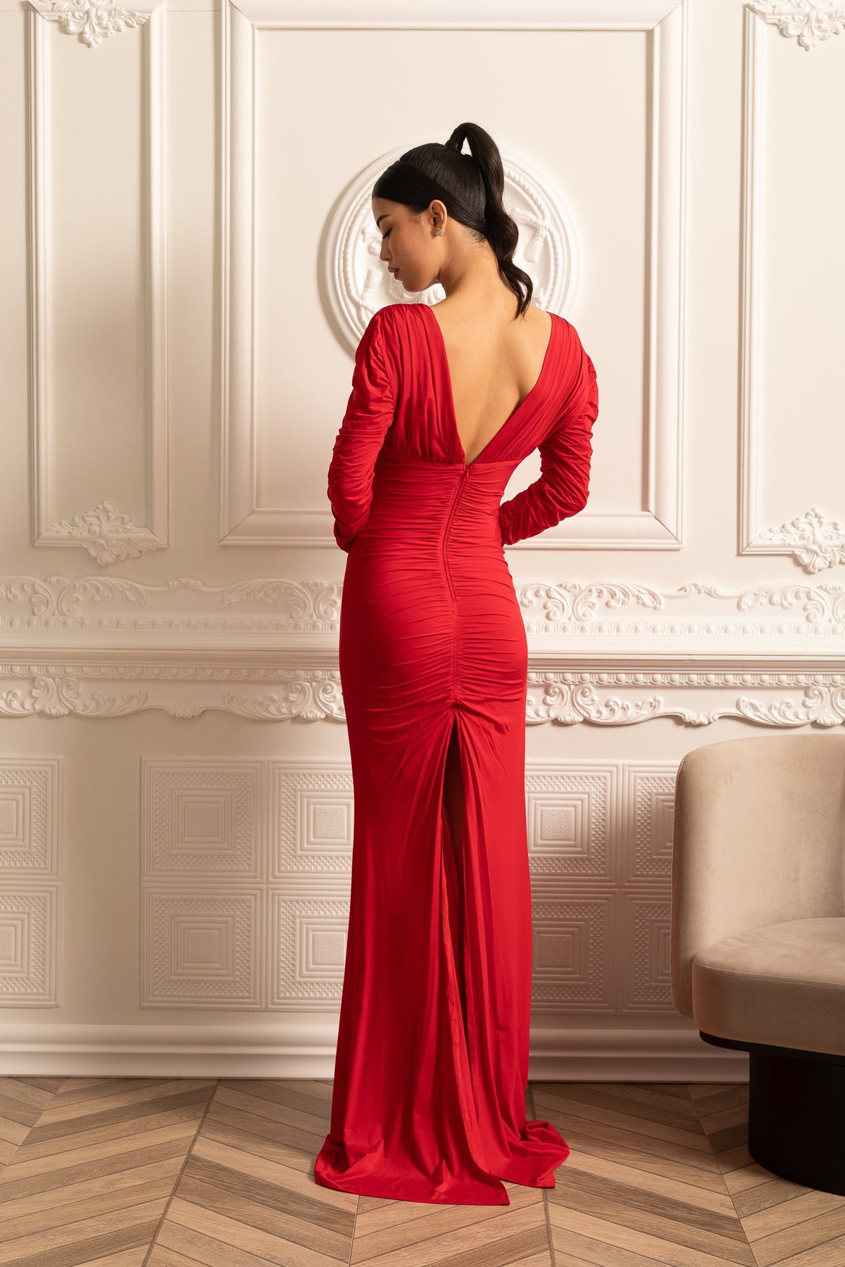 Elegant Ruched Dress With Deep Neckline - Red