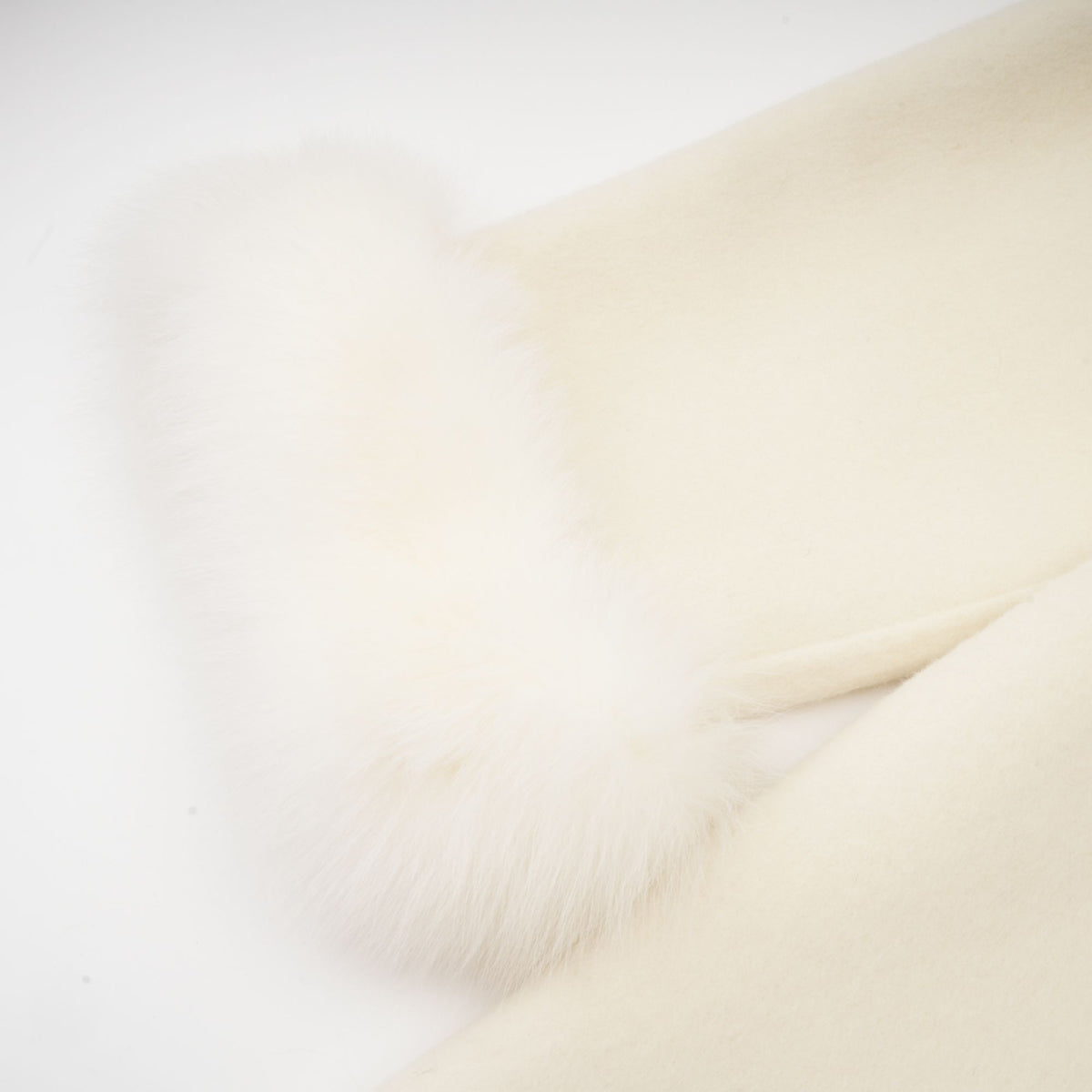 Colette white wool fur bowknot coat