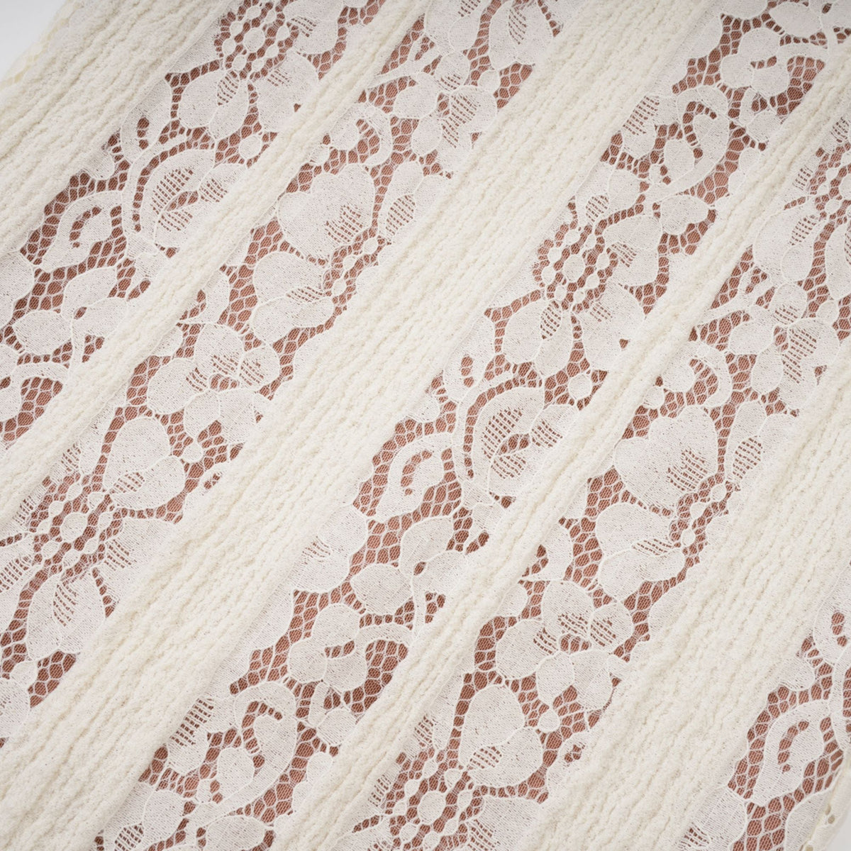 Émeline floral lace train-design maxi dress in Neutrals