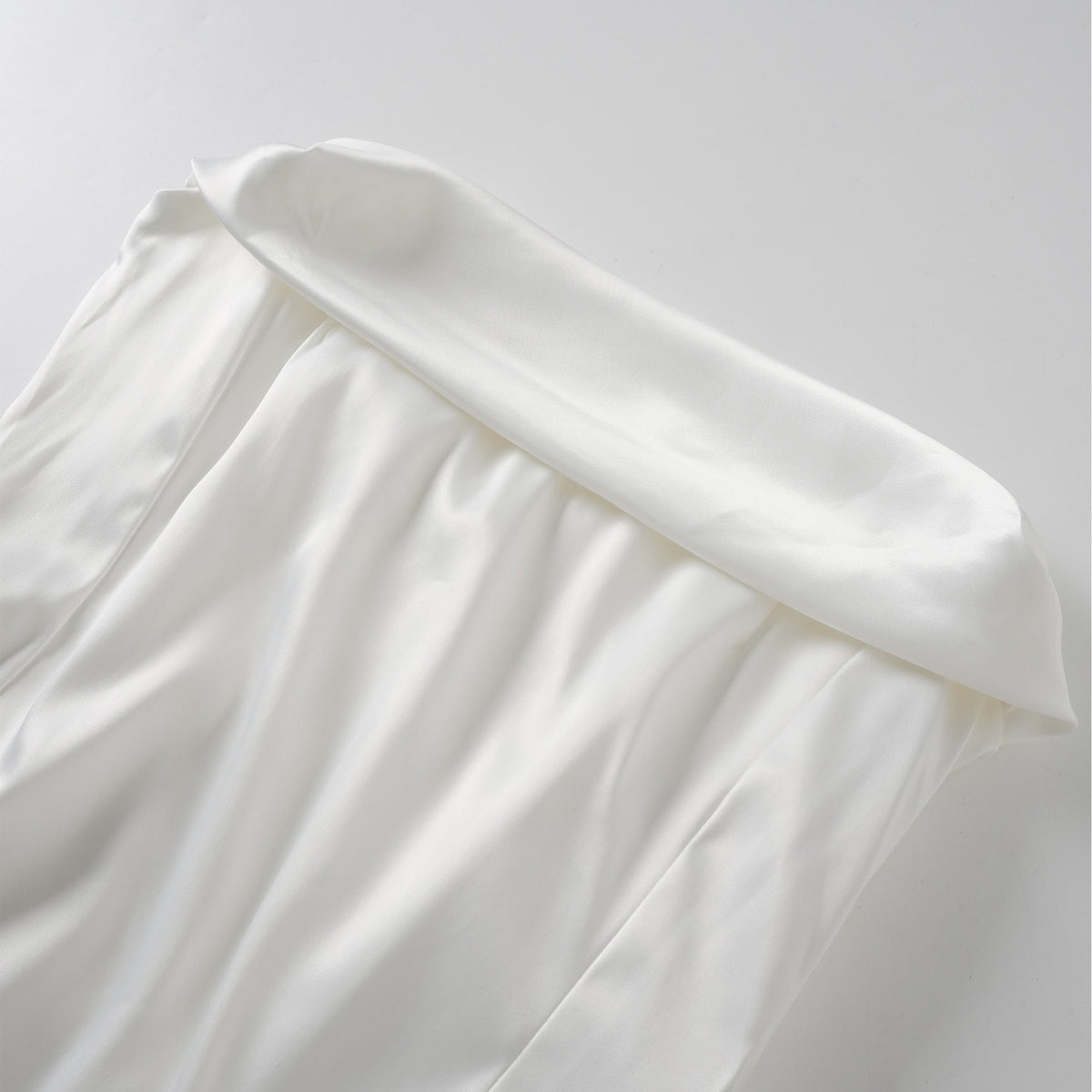 Zenina White Ruched Ribbon Detail Mini Dress