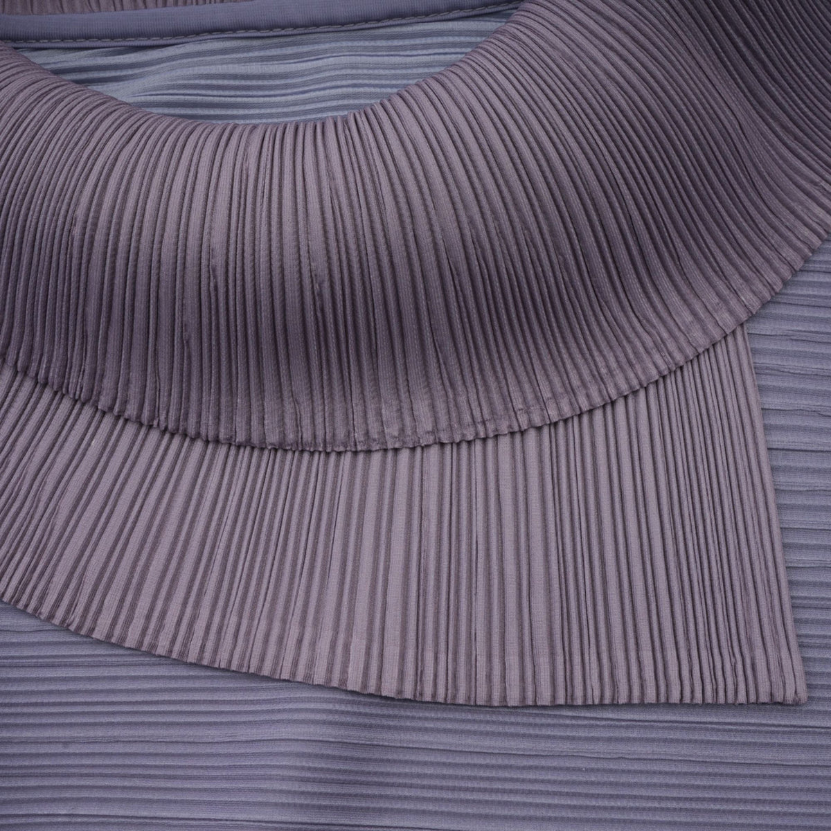 Agathe purple gradient wrinkled blouse & trousers matching set
