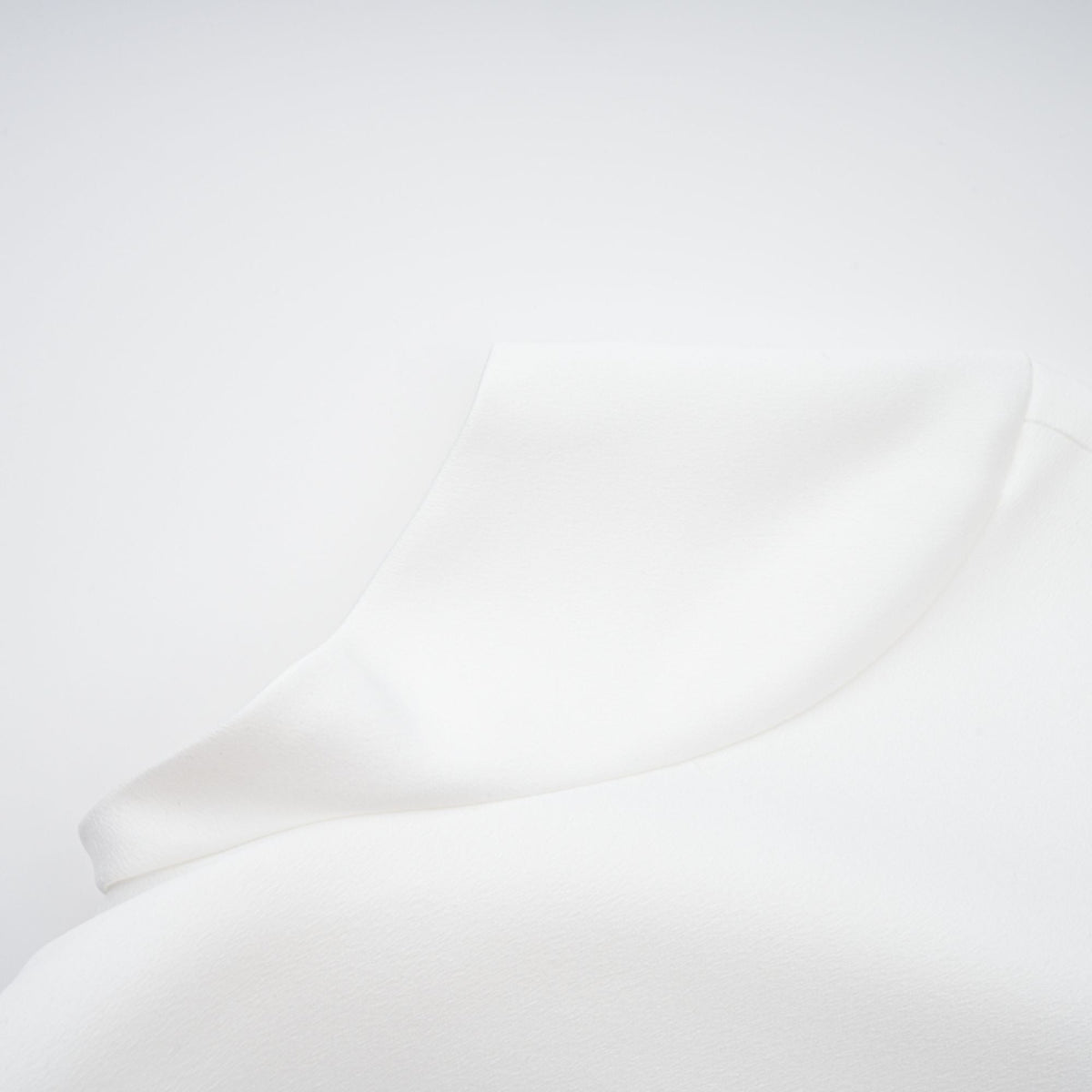 Camille White Statement Bow Mermaid Maxi Dress (Final Sale-US Only)