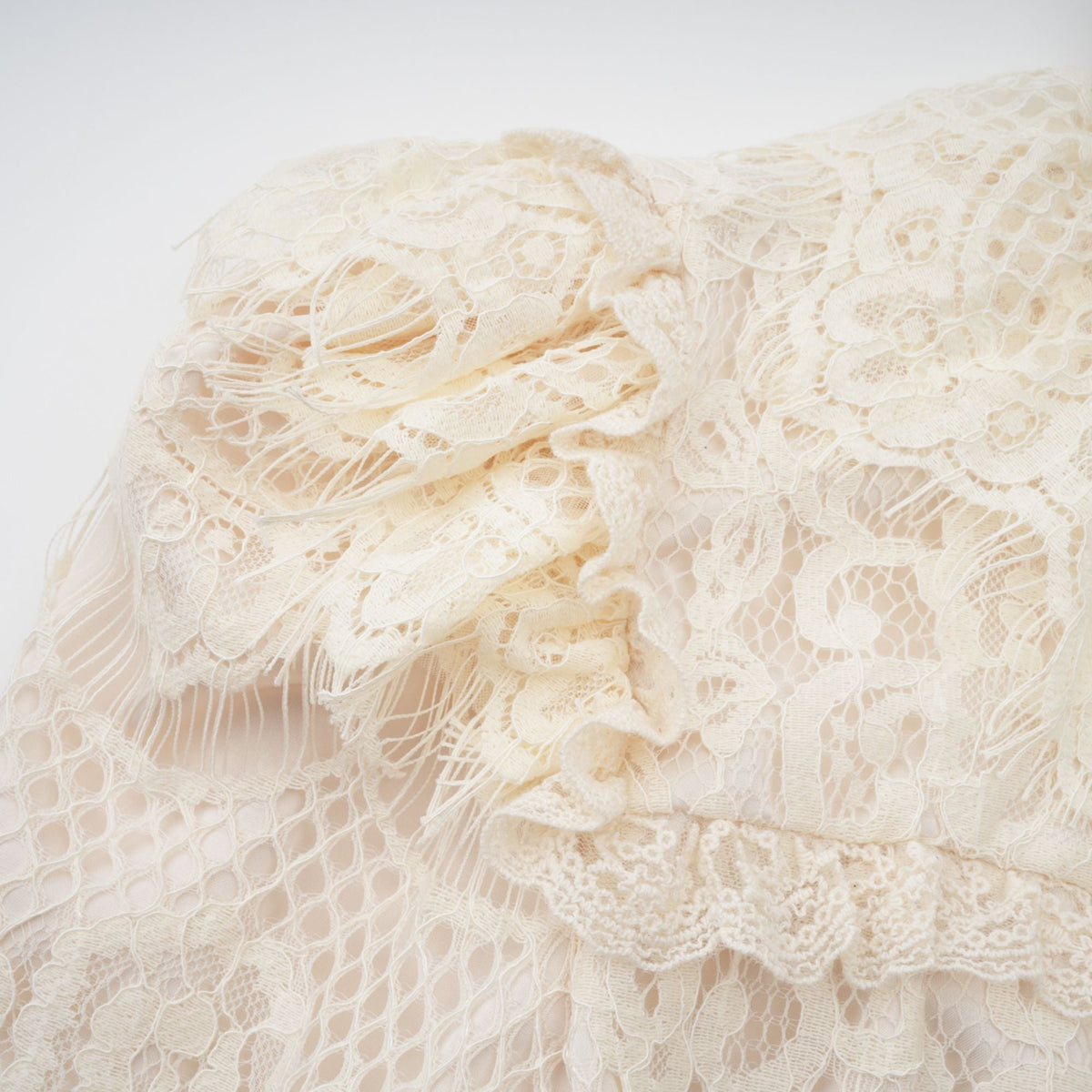 Anaelle off-white bowknot floral-lace blouse