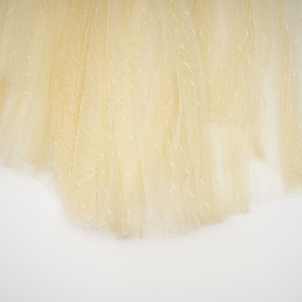 Céleste floral-lace-panelling tulle midi dress in Neutrals