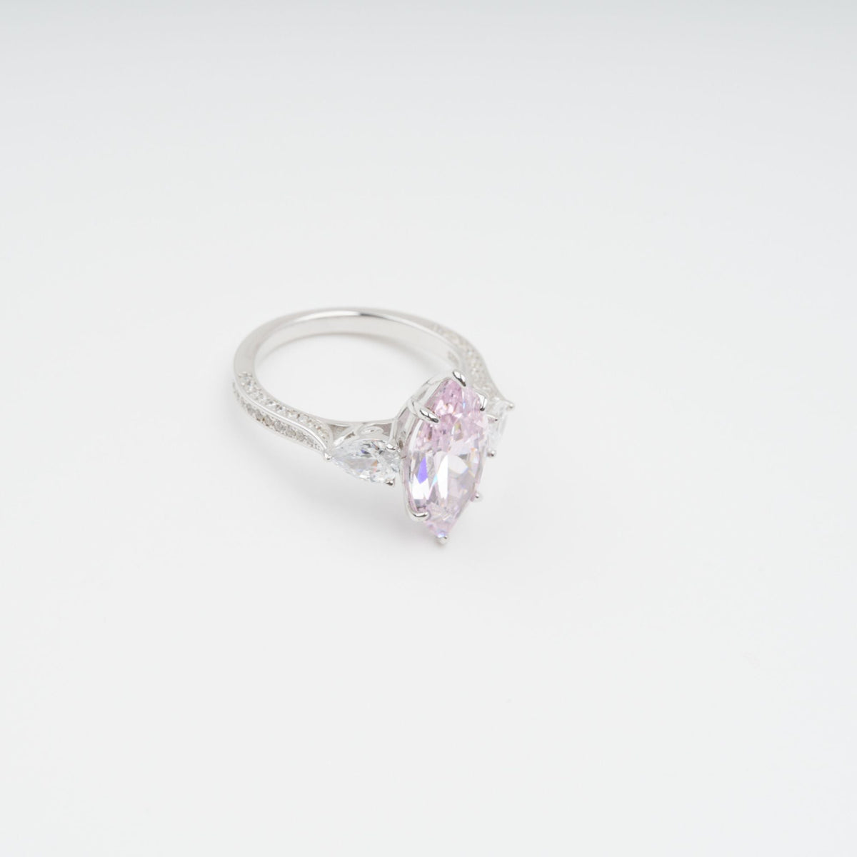 Attrape-Rêve Pink Crystal Embellished Sterling Silver Ring
