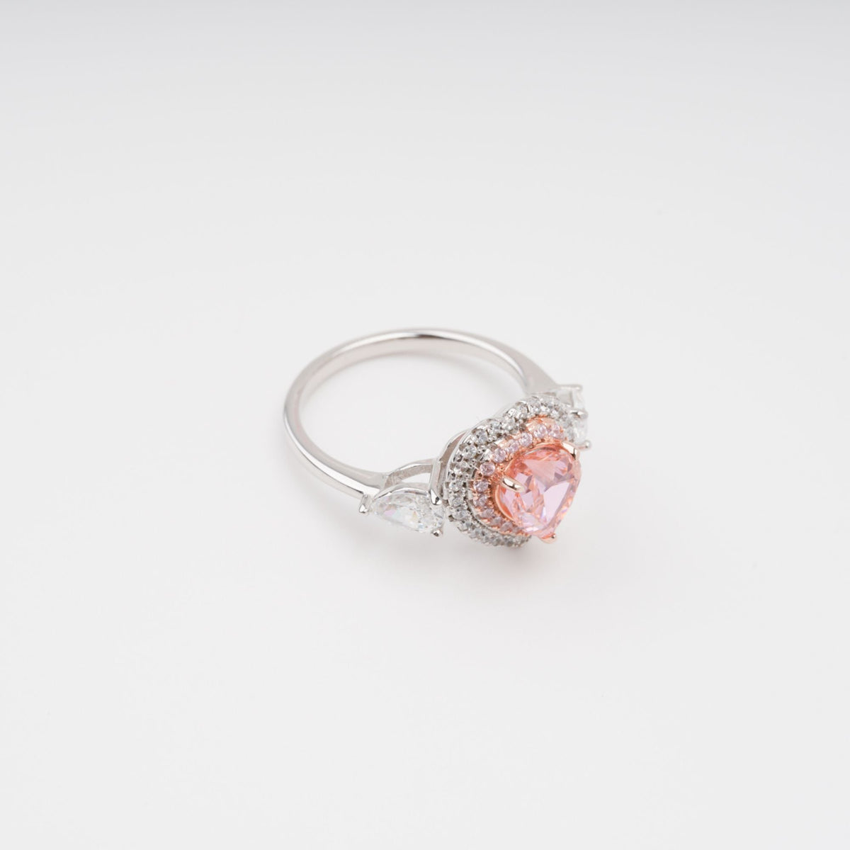 Impératrice Pink Heart Cut Gemstone Sterling Silver Ring