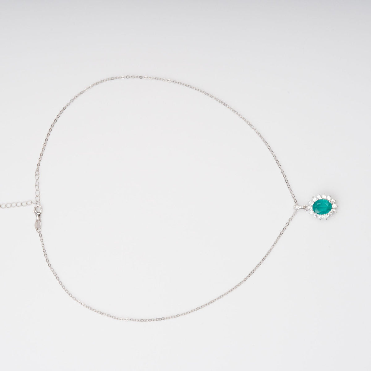 Kaisu Green Oval Gemstone Pendant Sterling Silver Necklace