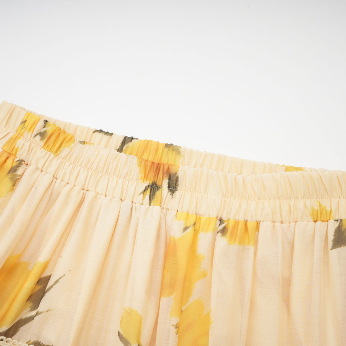 Éva yellow floral-print blouse & skirt matching set (Final Sale-US Only)