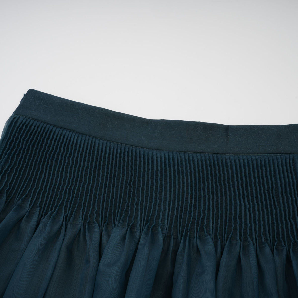 Zoé dark-green ribbon tie-neck shirt & skirt matching set (Final Sale-US Only)