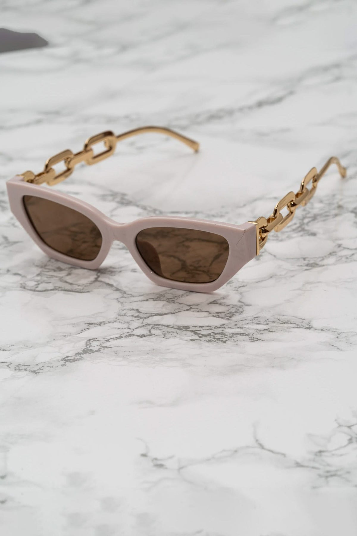 Cat Eyes with Gold Chain Arms - Pink