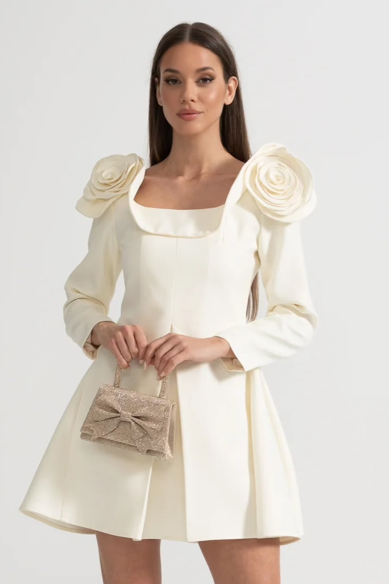 Elegant Mini Dress With Square Neckline, 3D Floral Appliques And Flared Skirt - Ivoire