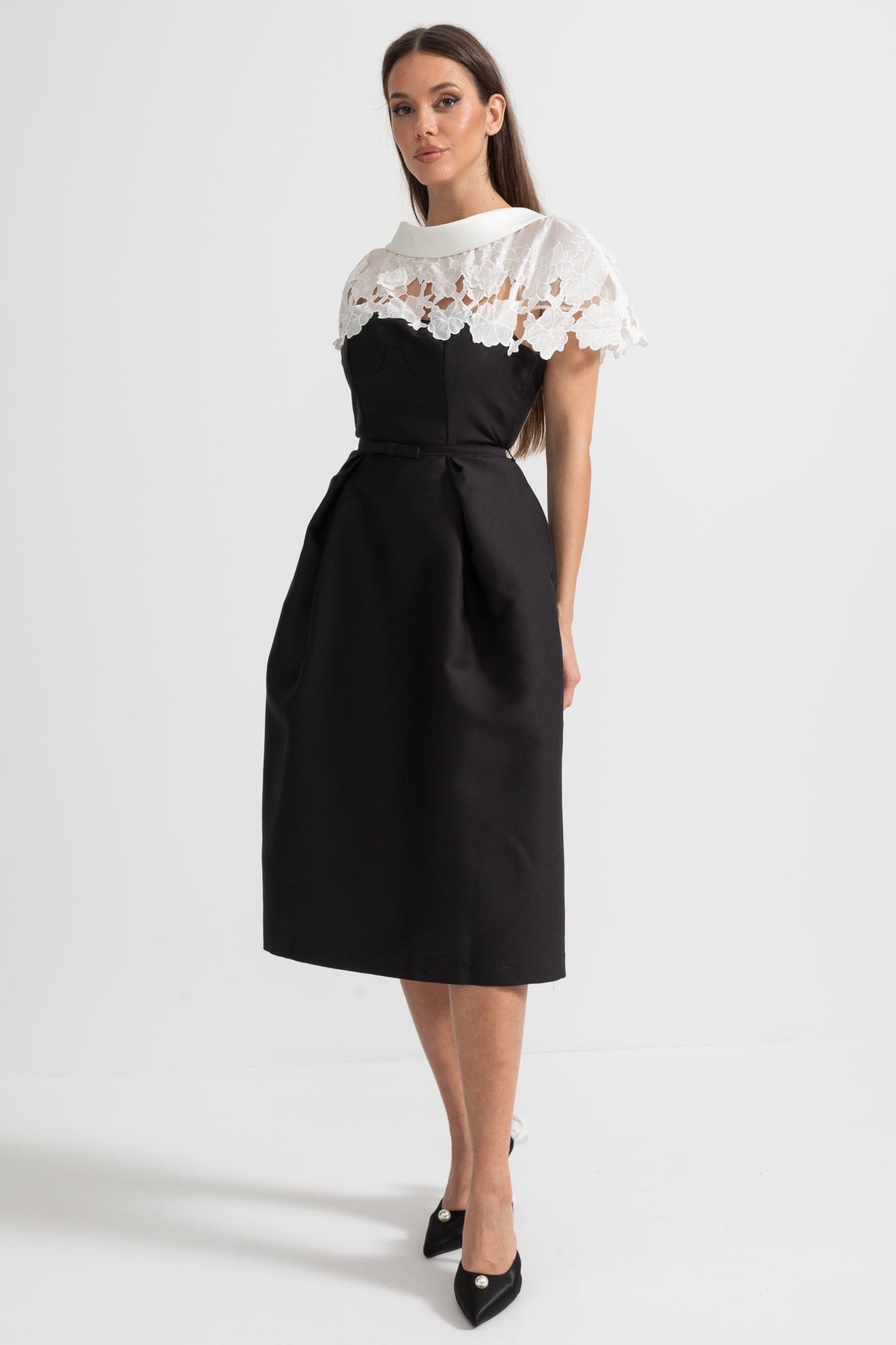 Elegant Midi Dress with Contrasting Floral Lace Cape Detail - Black