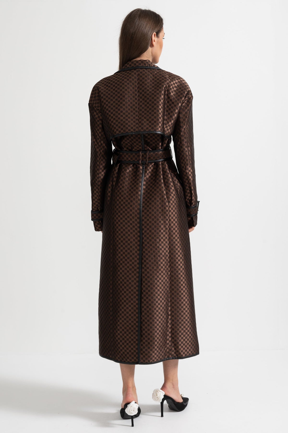 Wide Lapel Trench Coat With Gold Buckle Waist Belt - Brown
