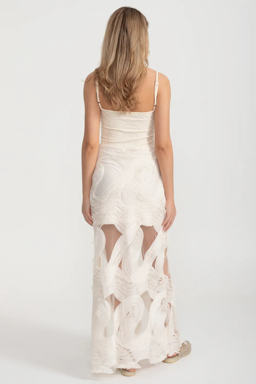 Sleeveless Evening Gown With Intricate Swirling Textures And Sheer Base Material - Ivoire