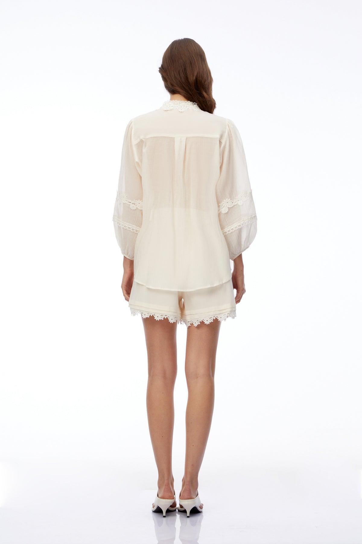 Leonie Ivory V-Neck Blouse & Shorts Set with Floral Applique