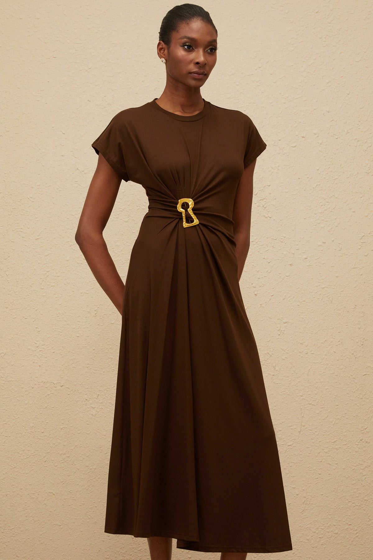 Ophélie Brown Gathered Keyhole Midi Dress