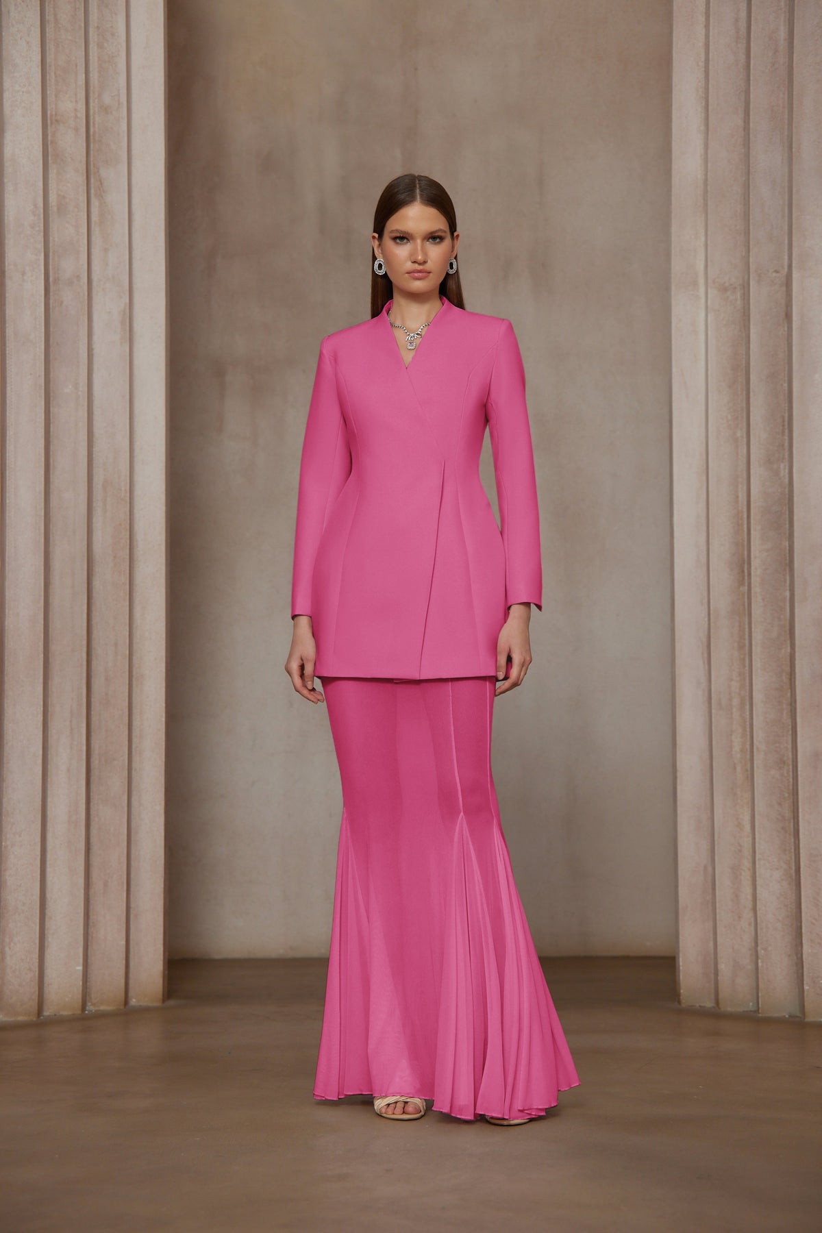 Enora Barrel Design Jacket & Skirt Set