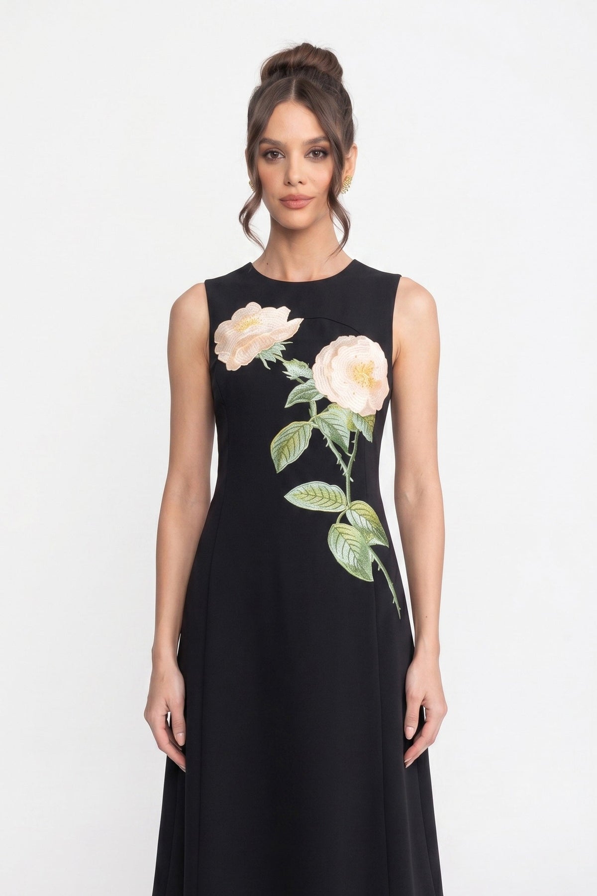 Sleeveless Midi Dress With 3D Floral Appliqué And Full Skirt - Black