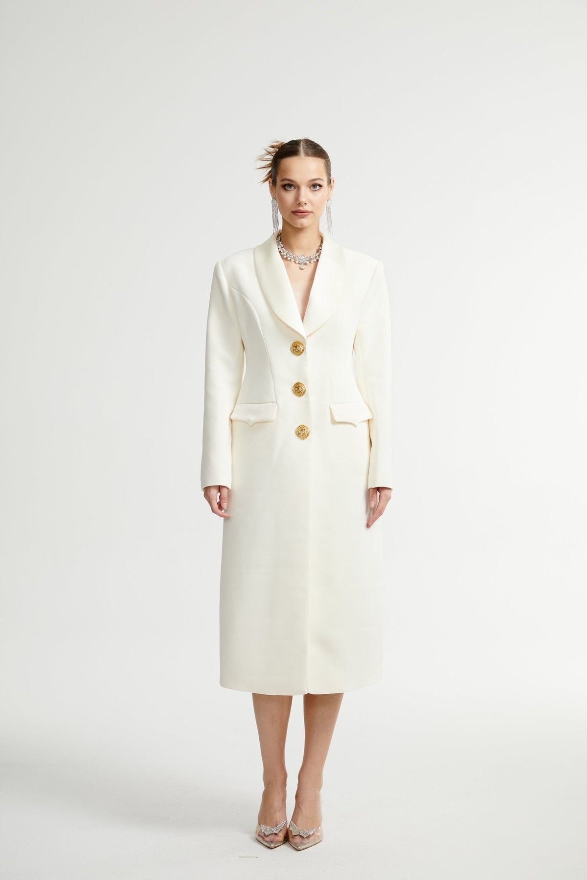 Illyria white single-breasted long coat
