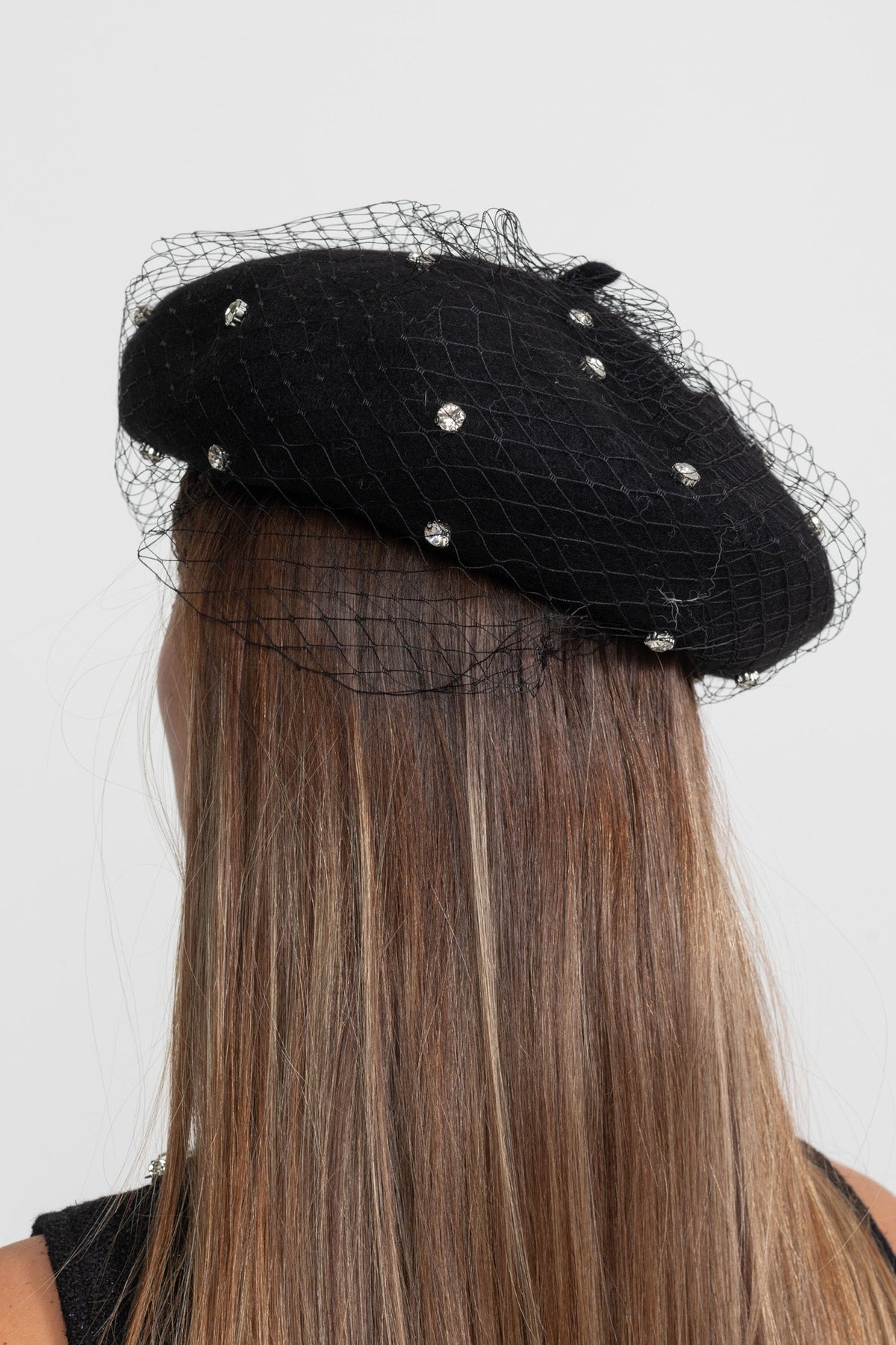 Embellished Wool Beret with Veil – Black