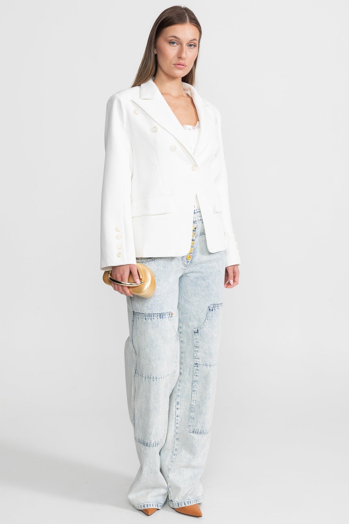 Double-Breasted Tailored Blazer With Peak Lapels – White