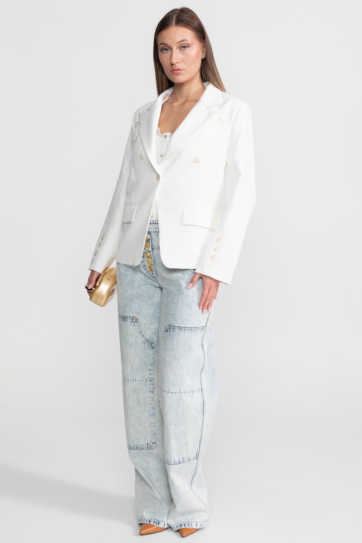 Double-Breasted Tailored Blazer With Peak Lapels – White