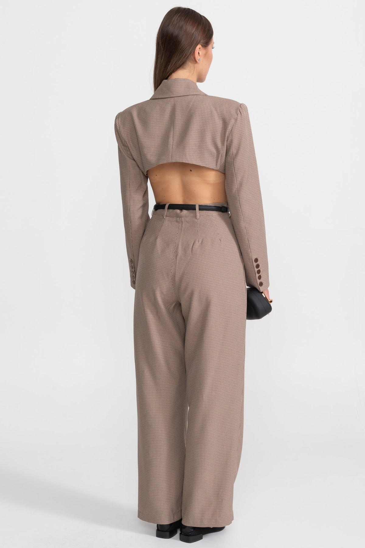 Cut-Out Jumpsuit With Slim Black Waistbelt – Taupe Check