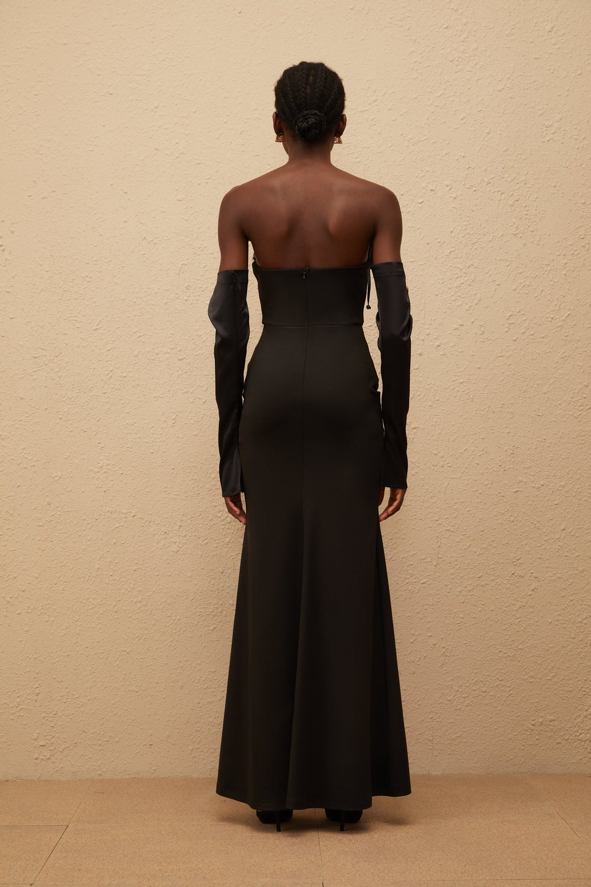 Rêve Black Off Shoulder Corset Maxi Dress (Final Sale)