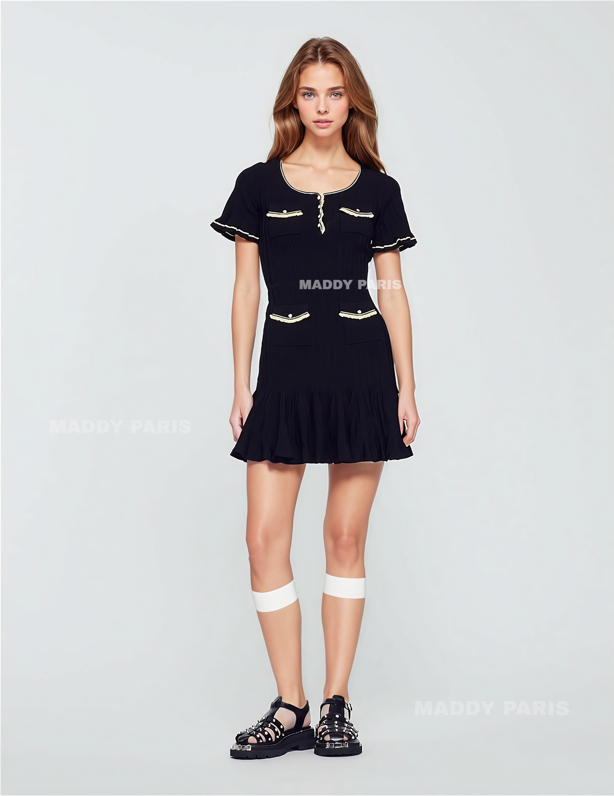 MADDY PARIS  Black Short Mini Dress with Buttons and Contrast Trim - Black