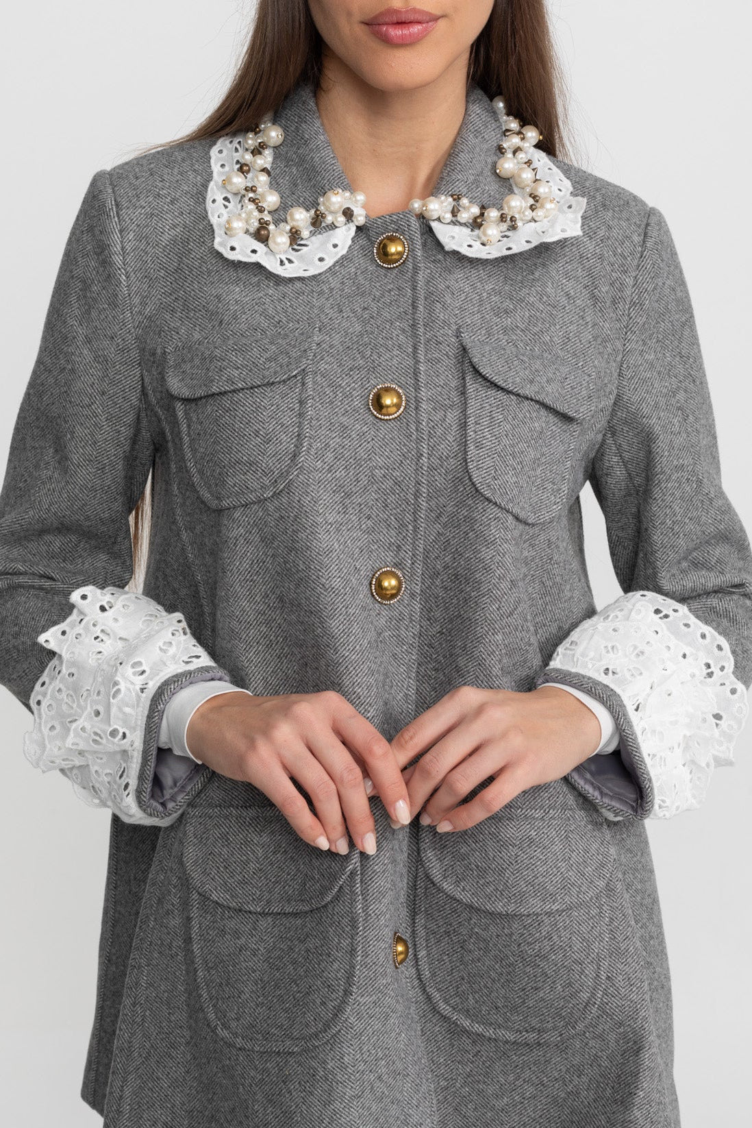 Mini Coat with Pearl-Embellished Lace Collar – Grey