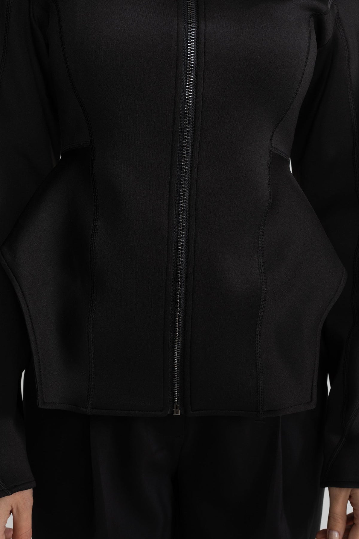 Structured Zip-Up Jacket With Sculpted Seams And High Collar - Black