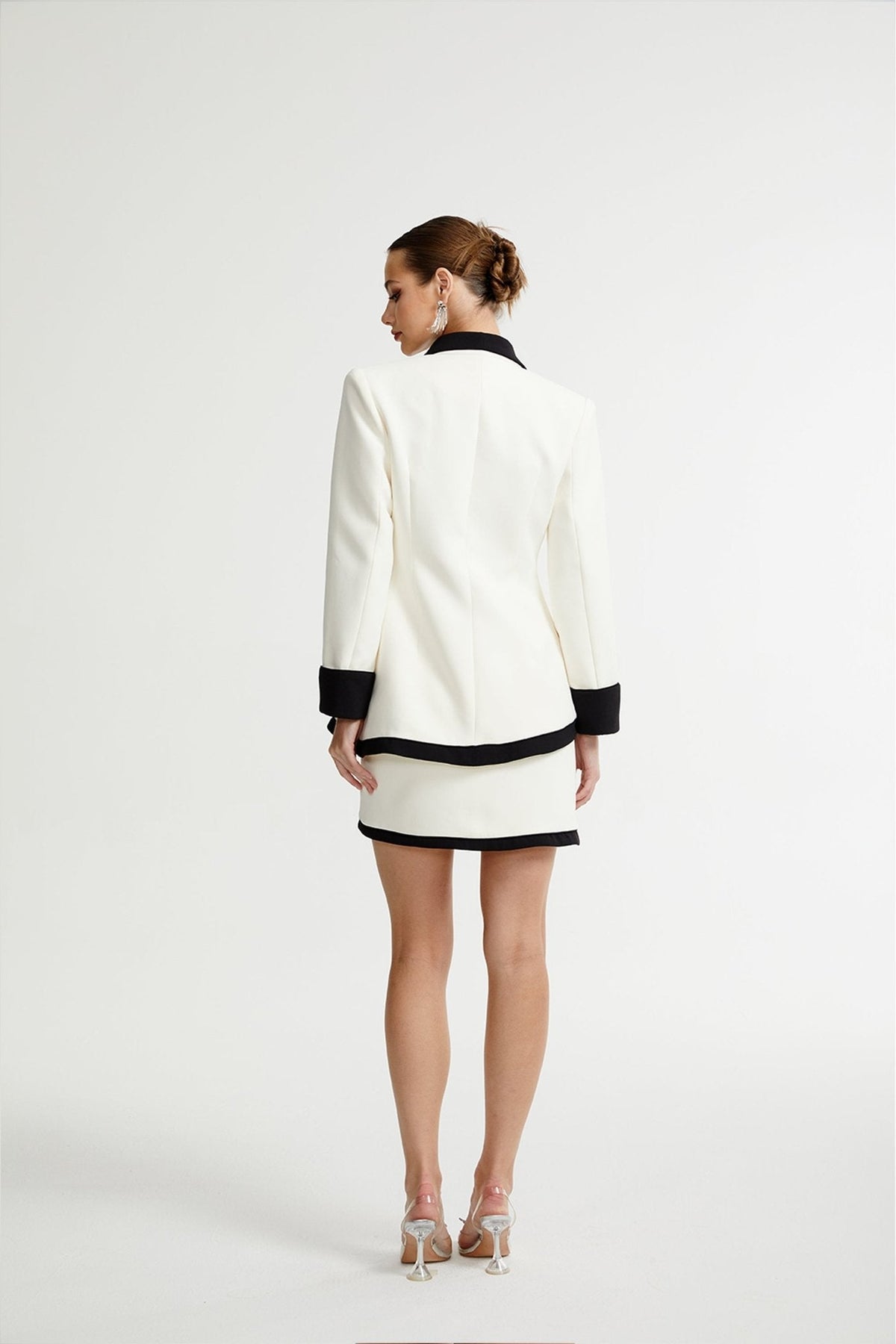 Vespera contrast colours jacket & skirt matching set